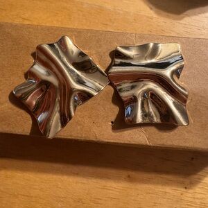 Gold Tone Rectangle Rippled Earrings